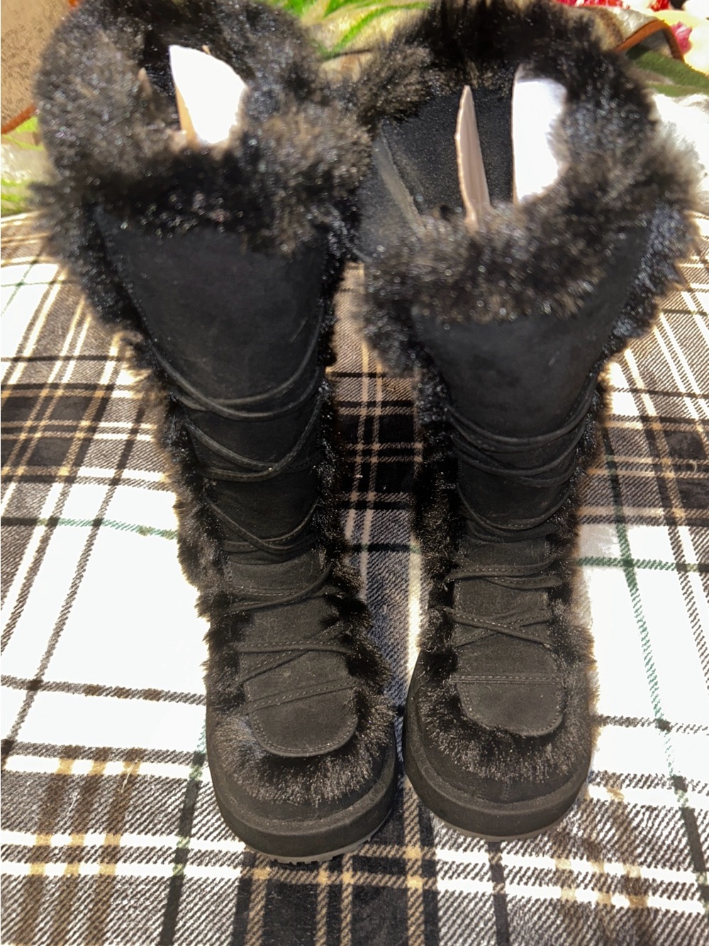 Demonia CUBBY-311 Black Faux-Fur Platform Winter Boots